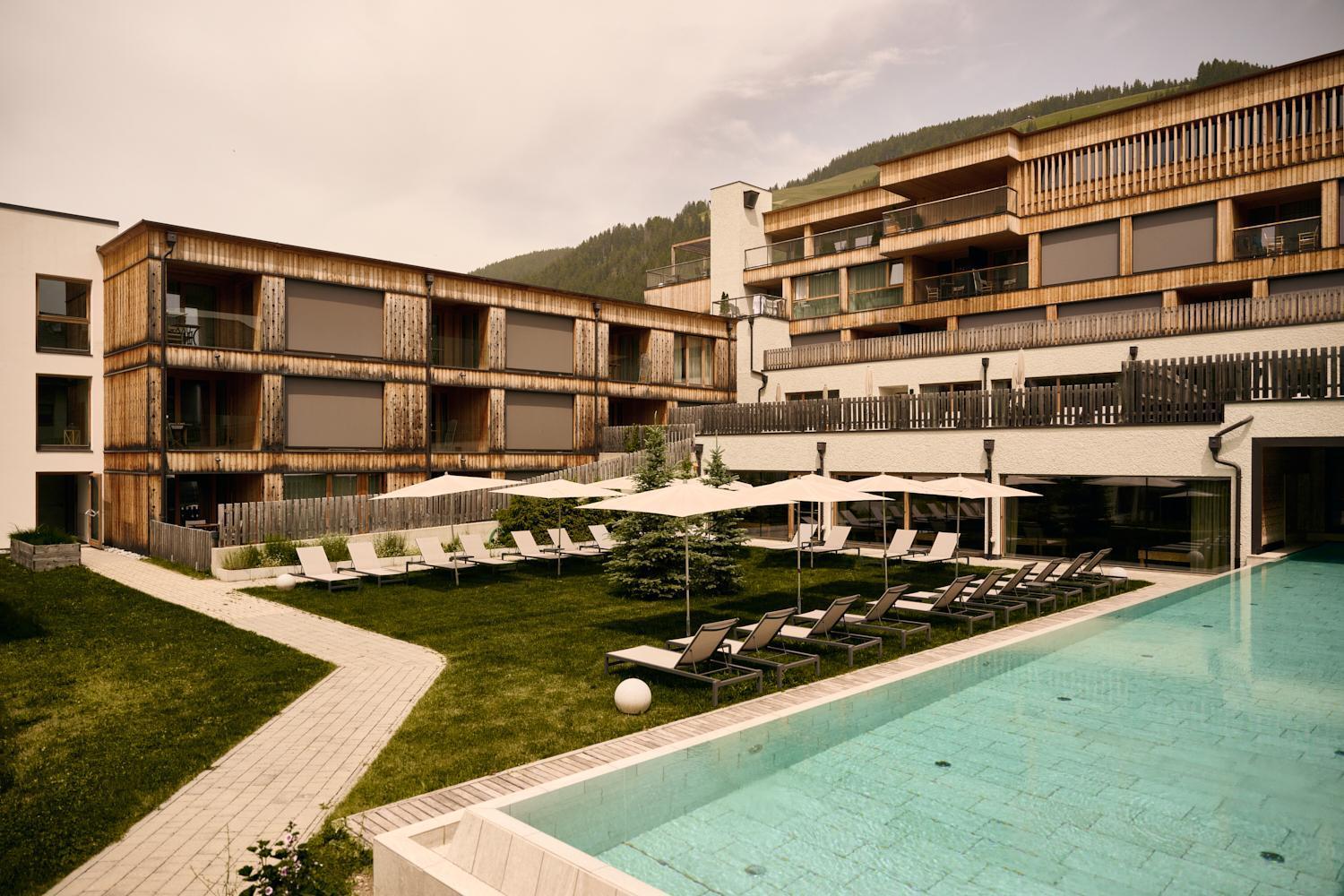 Hirben Naturlaub Villabassa Esterno foto